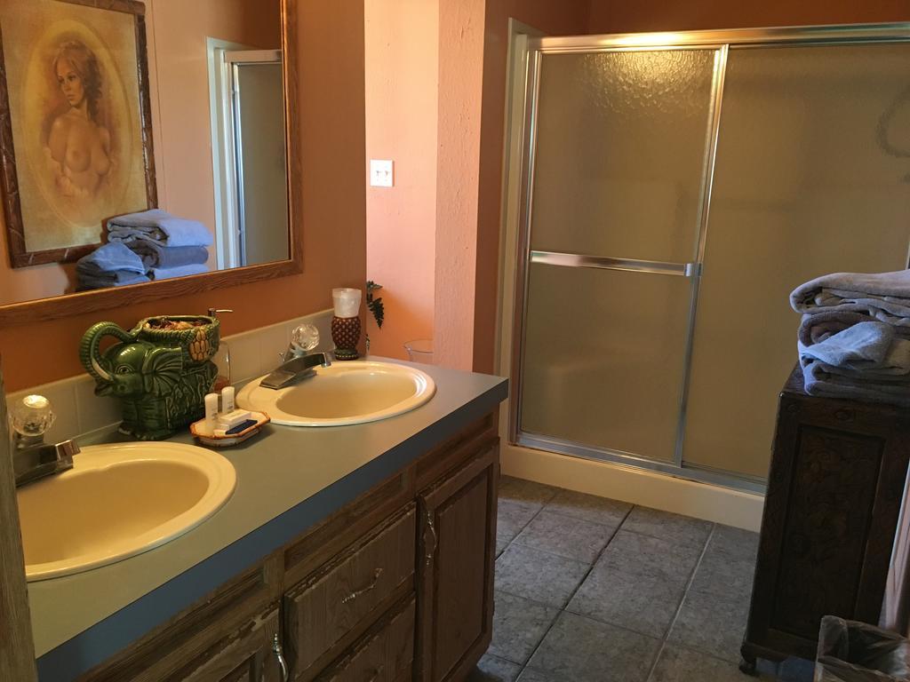 Scottys Junction シェイディー レディー ベッド＆ブレックファスト Bed & Breakfast エクステリア 写真