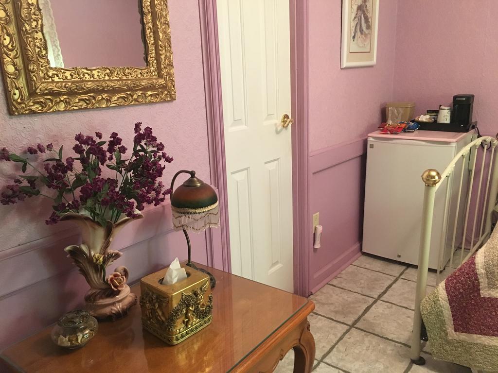 Scottys Junction シェイディー レディー ベッド＆ブレックファスト Bed & Breakfast エクステリア 写真